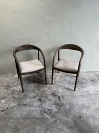 Vergrijsd houten stoel met stoffen zitting armstoel stoelen eetkamerstoelen met armleuning landelijk modern strak rond