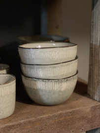 Lifestyle Enzo Sand serving bowl grote schaal 33 x 8 cm kom bak stoneware
