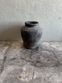 Oud stenen kruik olijfkruik waterkruik pot vaas 58 cm hoog 46 cm doorsnede landelijk antieke pot nr 198