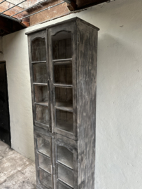Oud naturel vergrijsd houten hoge kast vitrinekast keukenkast servies winkelkast wandkast wandmeubel landelijk vintage H235 x B78 x D43 cm