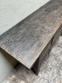 Stoere oude landelijke ladekast vergrijsd doorleefd houten Sidetable grijs zwart wandtafel 152 cm