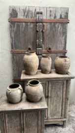 oude antieke stenen potten kruiken vintage stoer landelijk pot kruik