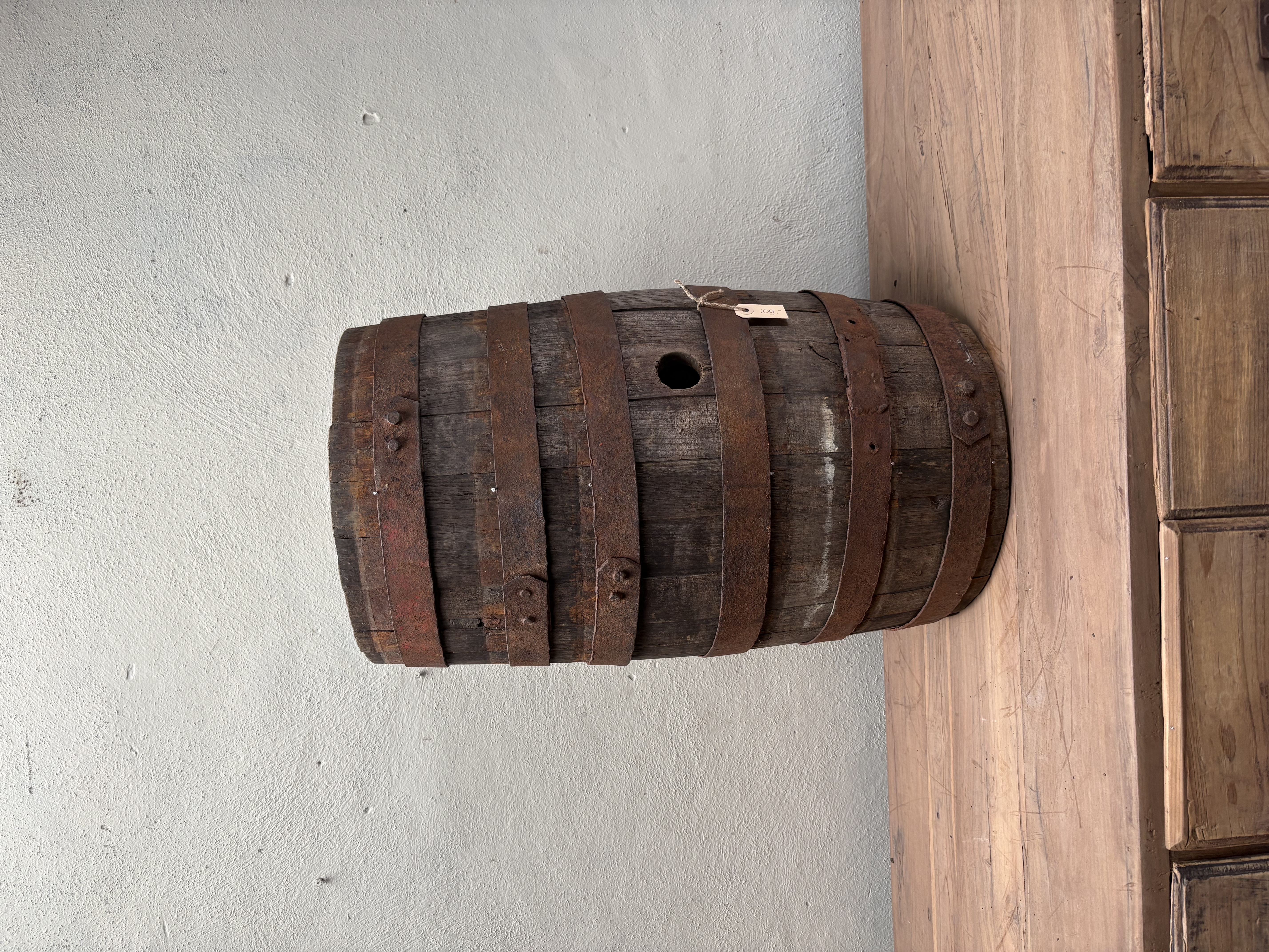 Oud houten wijnvat vat ton bijzettafel nr 22