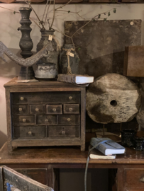 Orginele oude doorleefd houten shopdesk ladekastje toonbank kastje  landelijk stoer vintage