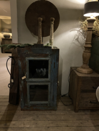 Gaaf oud houten showkastje Vitrinekastje keukenkastje opzet blauw groen turkoois vintage