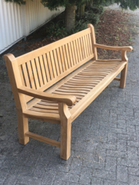 Hele grove oude vergrijsd houten  teakhouten tuinbank bank grof heavy bank teakhout vergrijsd