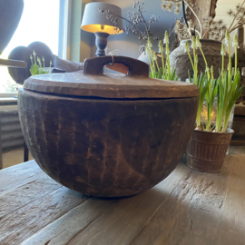 Oude stoere ronde Ronde bak vergrijsd houten hout bruin pot L schaal kom met deksel landelijk stoer