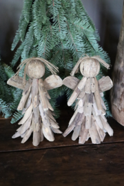 Leuke vergrijsd drijfhout houten engeltjes staand engel hout old wood engeltje landelijk boho driftwood brocant 20 cm
