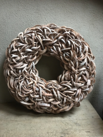 Witte Krans krul Coco cut wreath 35-40 cm whitewash wit
