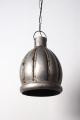 Stoere industriele hanglamp lamp korf S smal small klein stallamp grijs zink pompkin pompoen model korflamp fabriekslamp industrieel grijs grijze metaal metalen landelijk zink staal metaal grijs