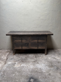 Stoere oude landelijke ladekast vergrijsd doorleefd houten Sidetable grijs zwart wandtafel 152 cm