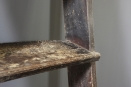 Stoere stevige originele oud doorleefd houten trap ladder rechte steektrap vide vliering zolder kelder opkamer landelijk rek schap zoldertrap vliering industrieel stoer 213 x 54 cm