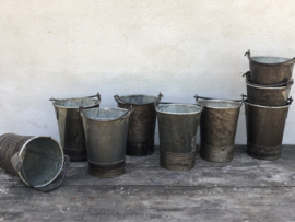 Oud metalen emmer emmertje grijsbruin metaal bak teil teiltje bakje industrieel landelijk stoer vintage urban (leuk voor toiletborstel)