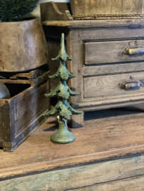 PTMD kerst kerstboom Shefin green cement Xmas tree statue decoratie old green groen klein small