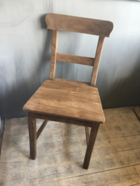 Houten stoel stoeltje stoeltjes eetkamerstoelen keukenstoeltjes hout stoer landelijk