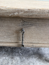 Mooie vergrijsd houten salontafel met grote lade landelijk 109,5 x 58 x H44,5 cm