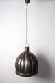 Stoere industriele hanglamp lamp korf M medium middelmaat middel stallamp bruin pompkin pompoen model korflamp fabriekslamp industrieel metaal metalen landelijk zink staal metaal