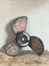 Grote metalen propellor decoratie wanddecoratie 95 cm industrieel stoer metaal vintage