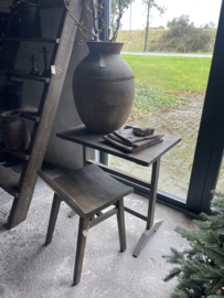 Vergrijsd houten tafeltje tafel Sidetable schrijftafel wandmeubel wandtafel eettafel keukentafel buro bureau landelijk stoer Schrijftafeltje Aura Peeperkorn