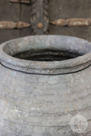 Prachtige grote oude stenen kruik vaas pot landelijk stoer sober grijs vergrijsd 62 X 37 cm