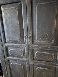 Grote stoere zwarte grijze zwart grijs houten kast 2 deurs en lade landelijk stoer