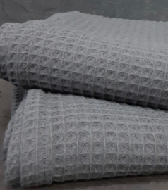 Stoere landelijke grijze grote handdoek badlaken 140 x 70 cm  gastendoekjes theedoek handdoek  grijs antraciet donkergrijs