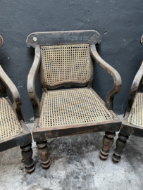 Originele oude houten stoel stoelen fauteuil stoer landelijk