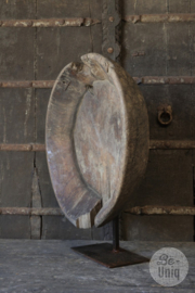 Mooie oude houten schaal kom bak ornament op voet standaard landelijk stoer industrieel vintage