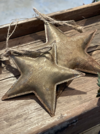 Grijs bruine metalen kerstster ster sterretje klein kersthanger kerstbal landelijk stoer sober urban vintage