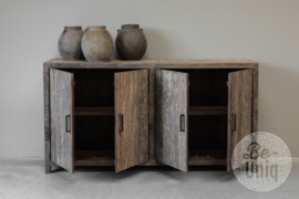 Vergrijsd truckwood railway houten 4 deurs kast dressoir stoer landelijk industrieel 160 x H85 x 40 cm SEP