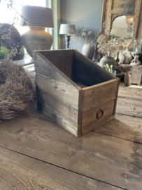 Vergrijsd houten Decoratie bak bakje hout vak ladekastje gruttersbak met lade laatje landelijk stoer