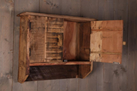 Truckwood oud houten wandkastje 2 deurs landelijk stoer hout 61 x 20 x H51 cm medicijnkastje sleutelkastje