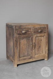 Uniek Oud doorleefd houten kastje kast commode opzet landelijk stoer vintage 2 deurs lades 67 x 61 x 37 cm