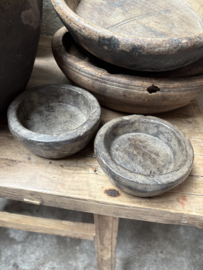 Stoer oud grijs stenen potje pot bakje lepelbakje voerbakje servies  hardstenen hardsteen steen suikerpot robuust oude look suikerpotje bloempotje landelijk stoer steenhttps://cdn.myonlinestore.eu/93c9694e-6be1-11e9-a722-44a8421b9960/image/4a7443687a8fec2