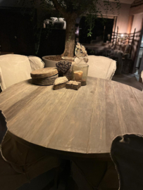 Grote oud vergrijsd houten tafel eettafel bolpoot eetkamertafel rond 150 cm bijzettafel wijntafel wijntafeltje landelijk stoer