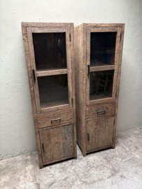 Smalle vitrinekast kast keukenkast servieskast hout houten glas landelijk industrieel H 180 B 53 D38 cm Railway SEP