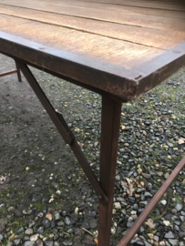 Oude landelijke industriële eettafel klaptafel markttafel  werkbank werktafel 160 x 80 cm oud vintage stoer