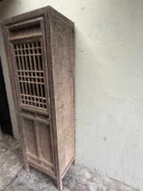 Set van 2 mooie hoge smalle vergrijsd houten kast kasten landelijk nr. 87 ab (ook apart / los te koop)