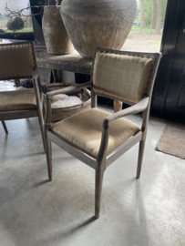 Prachtige oude vergrijsd houten stoel stoelen met jute stoffen zitting armleuning fauteuil landelijk sober shabby chique