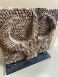 Prachtig groot vergrijsd houten paneel scherm op voet stier bull B68 x H71 x D17 cm landelijk stoer
