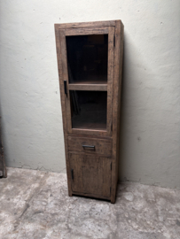 Smalle vitrinekast kast keukenkast servieskast hout houten glas landelijk industrieel H 180 B 53 D38 cm Railway SEP