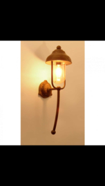 Koperen buitenlamp lantaarn stallamp Frezoli tierlantijn wandlamp Bogera incl glazen stolp
