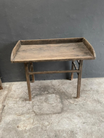 Prachtige oude doorleefd vergrijsd houten haltafel haktafel werktafel werkblad sidetable euro bureau stoer landelijk vintage