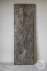 Heel gaaf vergrijsd doorleefd houten werkblad uit Tibet tafelblad workmate 204 x 63 x 5 cm landelijk stoer robuust vintage industrieel