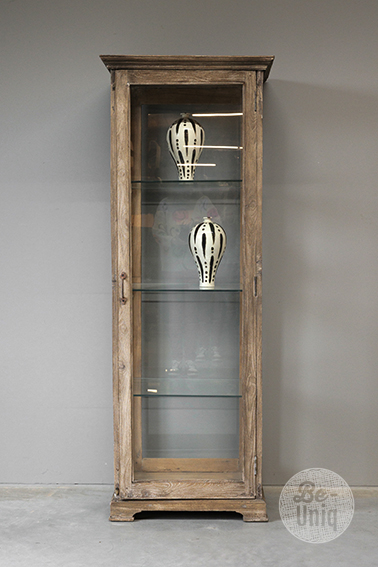 Vergrijsd houten vitrinekast zuil winkelkast 188 x 68 x46 cm landelijk sober stoer vintage glas glaskast