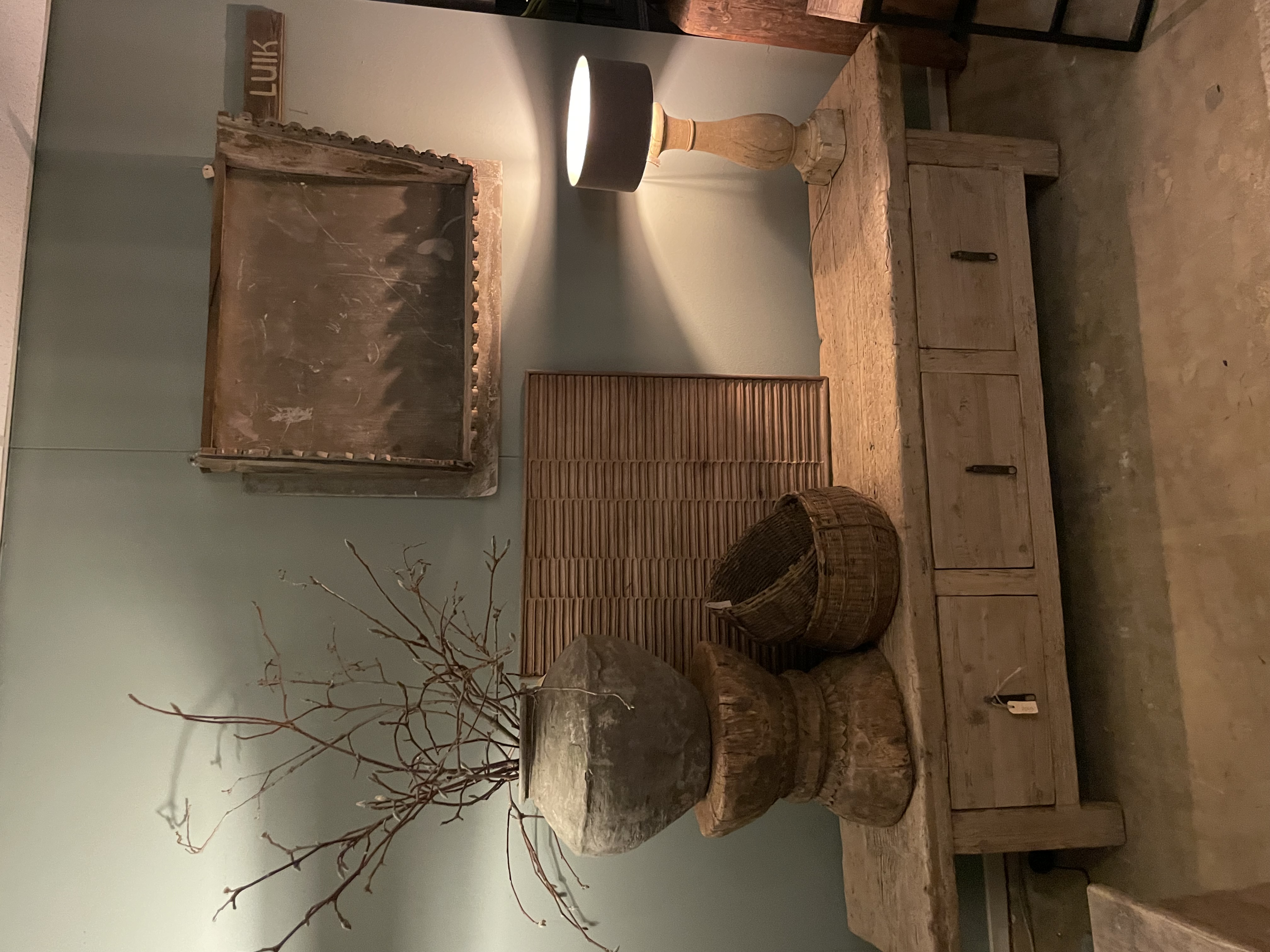 Prachtig groot robuuste Sidetable televisie meubel wandmeubel ladekast met robuust dik blad landelijk sober