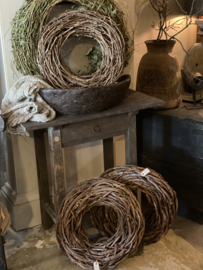 vergrijsd oud houten bijzettafeltje ladekastje ladekastjes kastjes tafel tafeltje halkastje landelijk bijzettafel bijzettafeltje buro bureau nachtkastjes