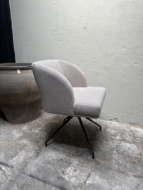 Urban sofa eetkamer stoel Senna stof Ravello Sand