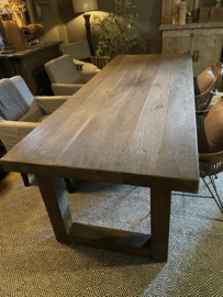 Prachtige grote oud houten tafel 240x95cm H77cm eettafel landelijk stoer industrieel vintage doorleefde blad nerf