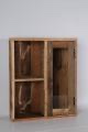 Oud houten vitrinekastje vitrine wandkastje landelijk stoer industrieel glas oud hout 50 x 60 x 15 cm